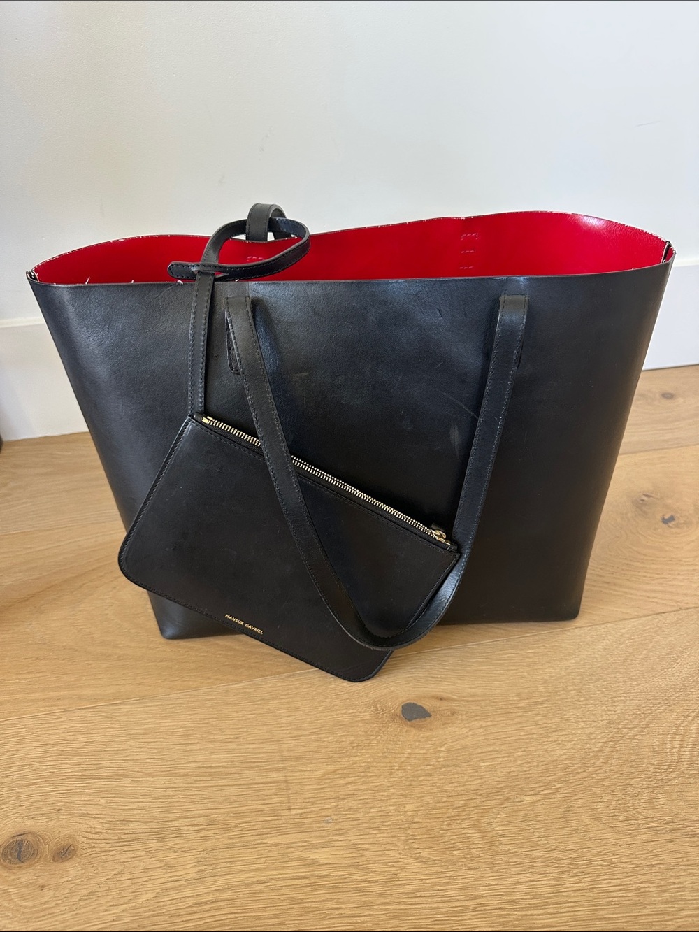 Mansur Gavriel Black Leather Tote Bag - Sleek Everyday Carry